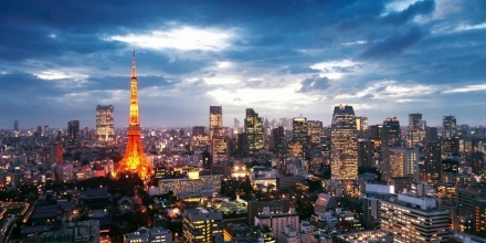 Tokyo skyline from the Roppongi Hills sky deck